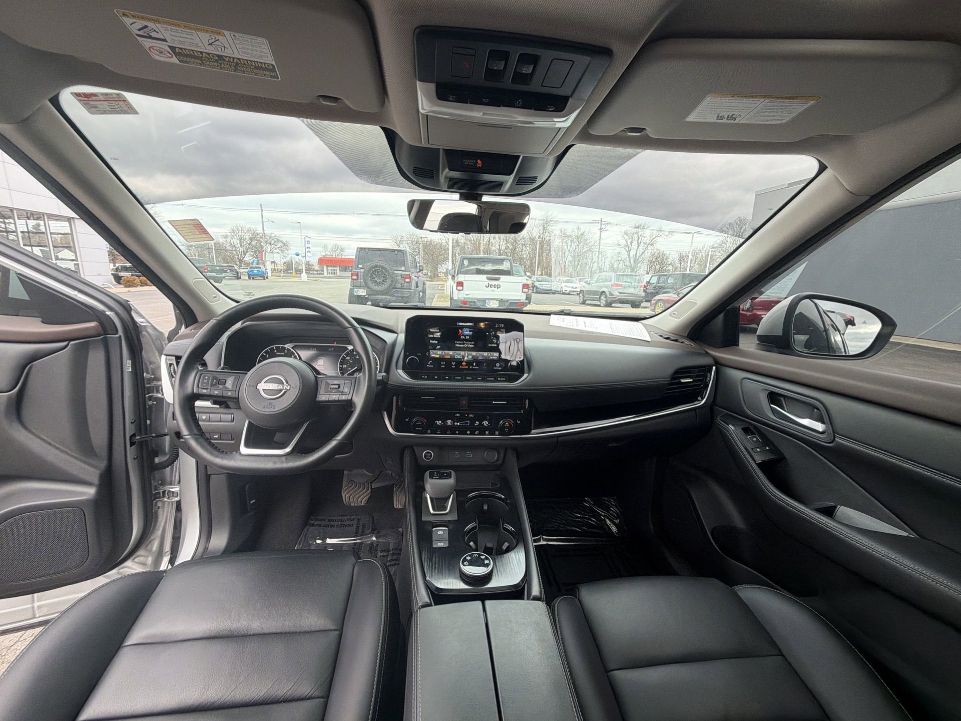 2023 Nissan Rogue SL