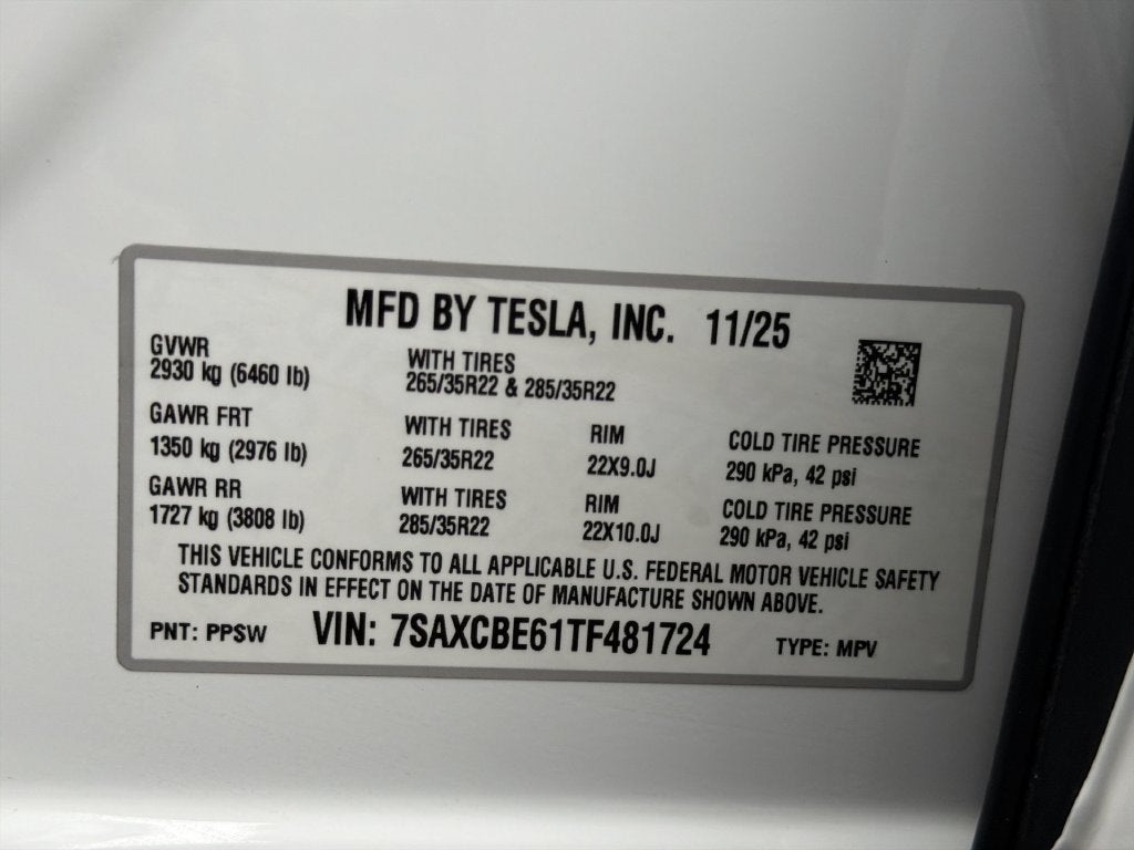 2026 Tesla Model X Plaid