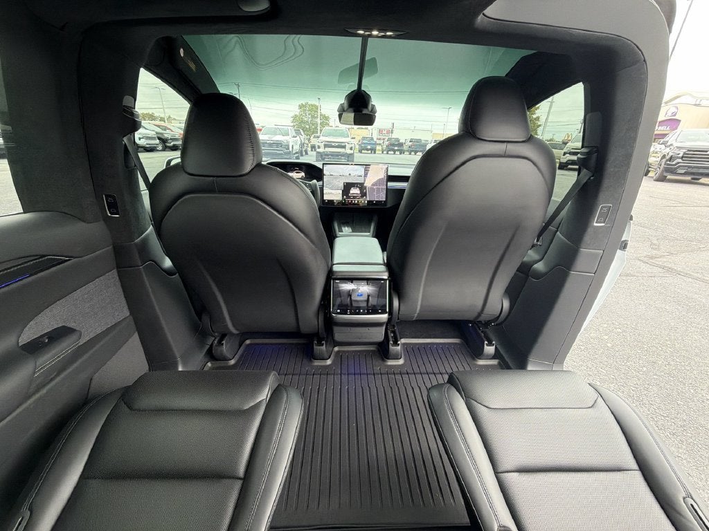 2026 Tesla Model X Plaid