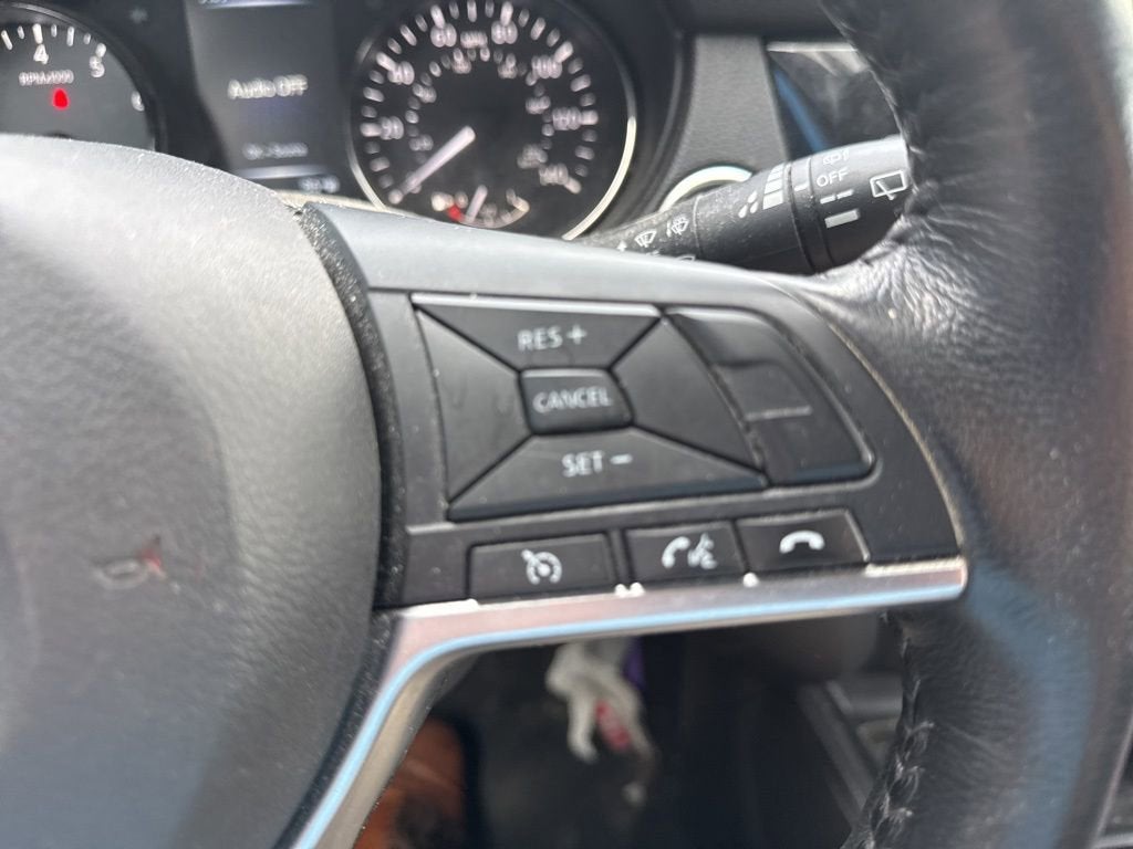 2017 Nissan Rogue SL