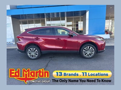 2022 Toyota Venza LE