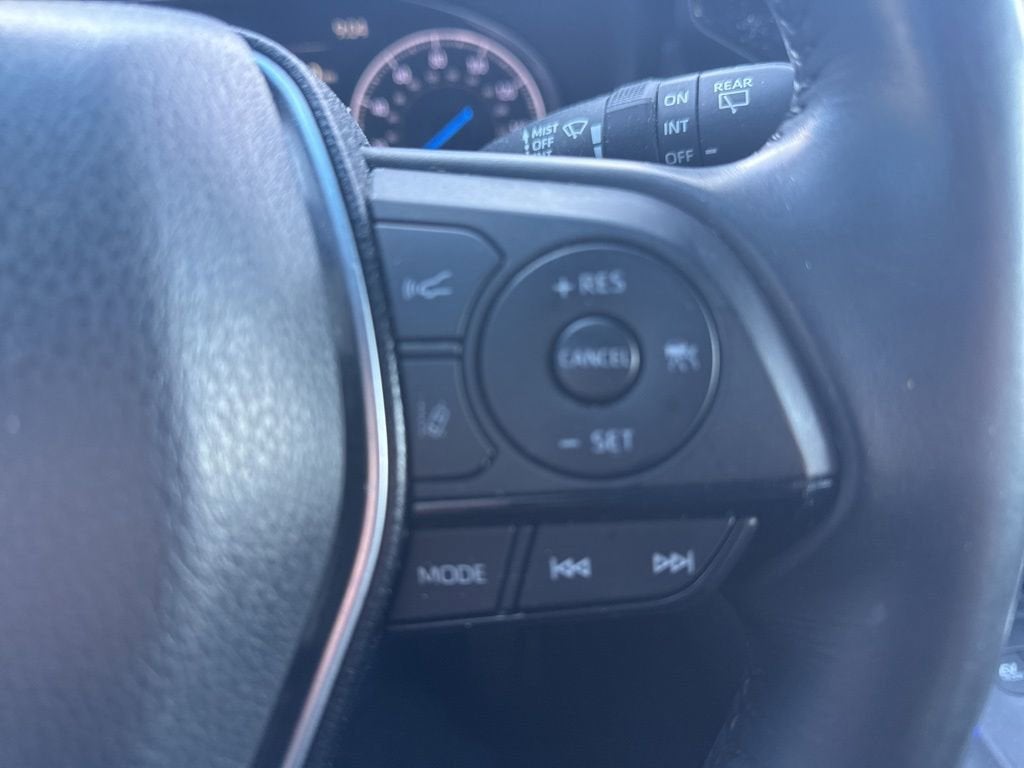 2022 Toyota Venza LE