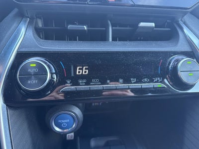 2022 Toyota Venza LE