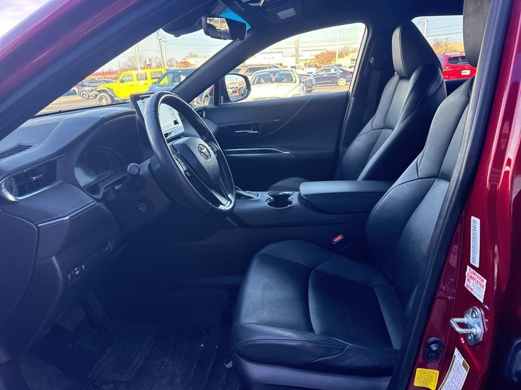 2022 Toyota Venza LE