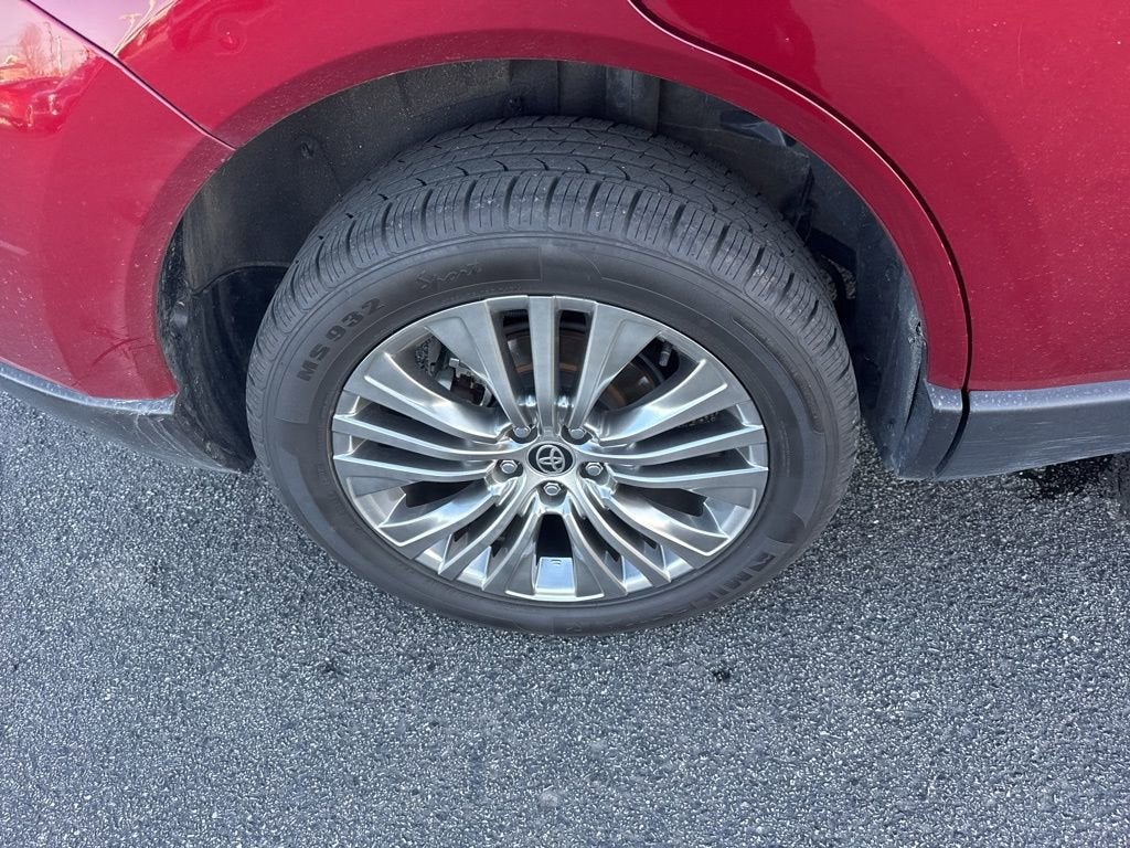 2022 Toyota Venza LE