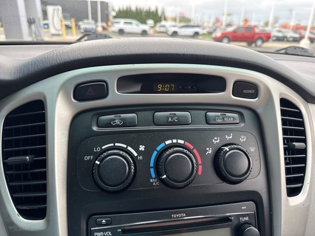 2006 Toyota Highlander w/3rd Row