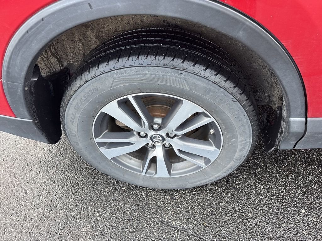 2017 Toyota RAV4 XLE