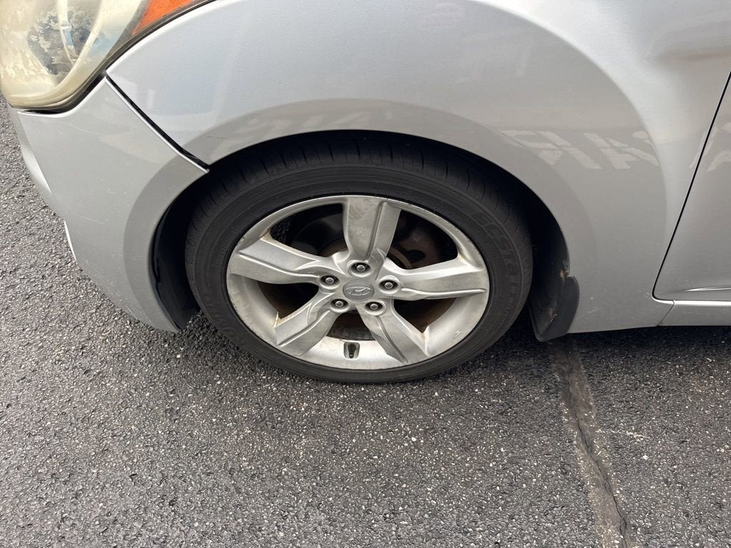 2012 Hyundai Veloster w/Gray Int