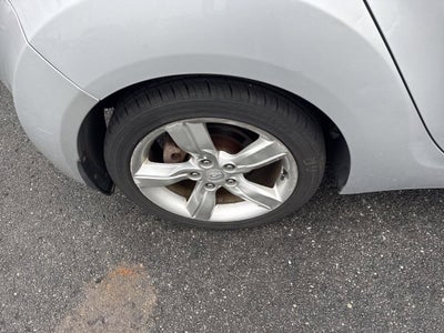2012 Hyundai Veloster w/Gray Int