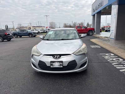 2012 Hyundai Veloster w/Gray Int