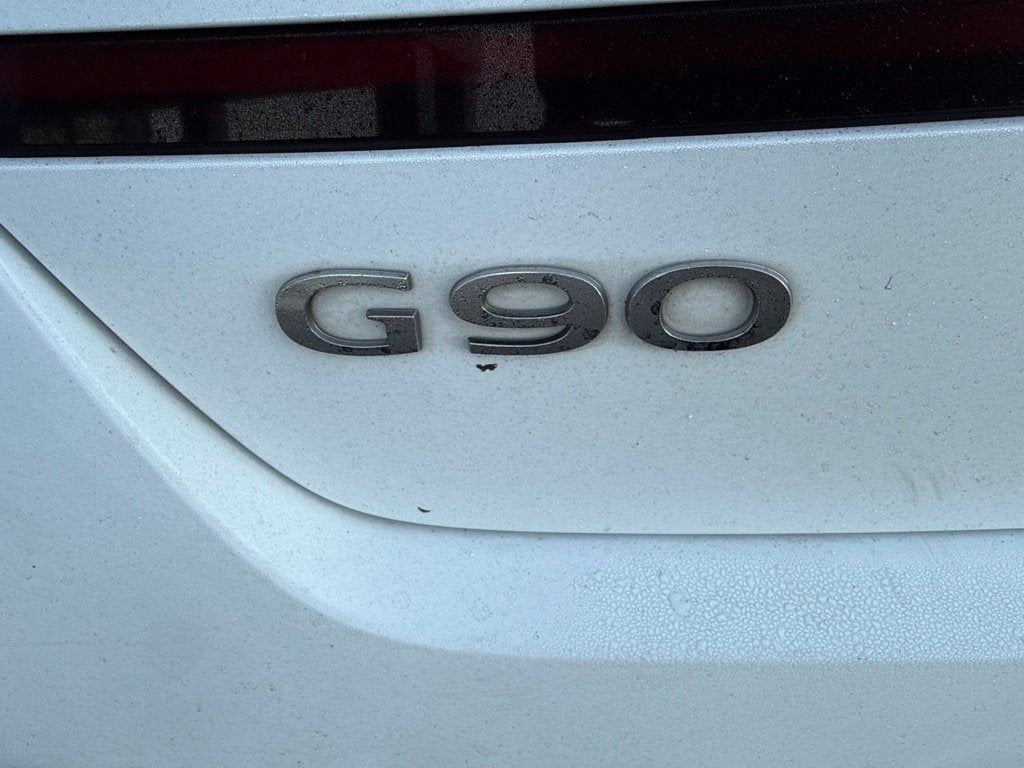 2023 Genesis G90 e-SC