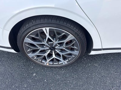 2023 Genesis G90 e-SC