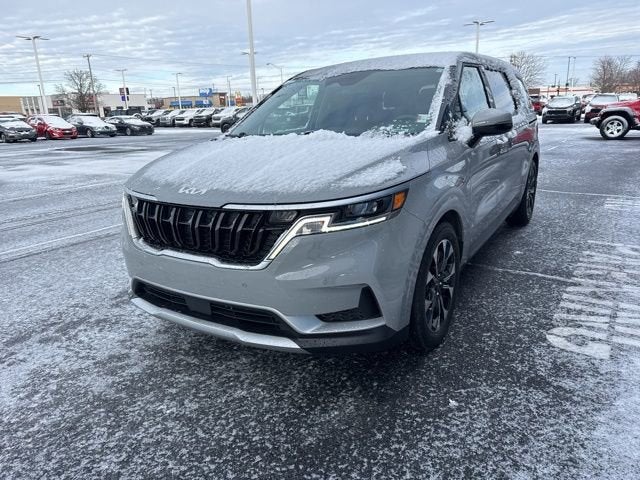 2024 Kia Carnival EX