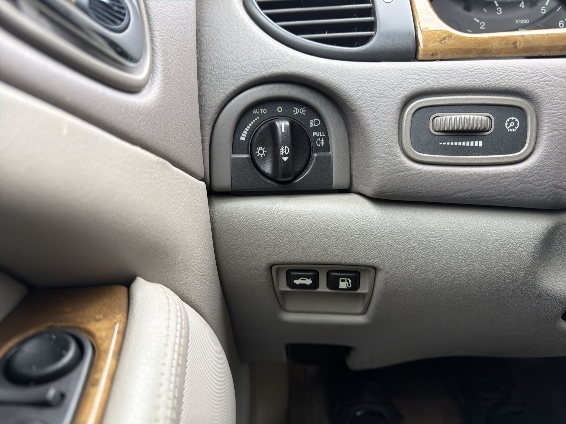 2000 Jaguar S-TYPE V8