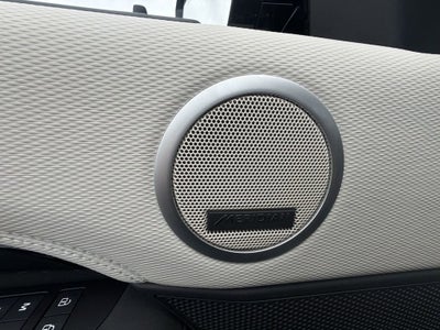 2023 Land Rover Discovery P360 S R-Dynamic