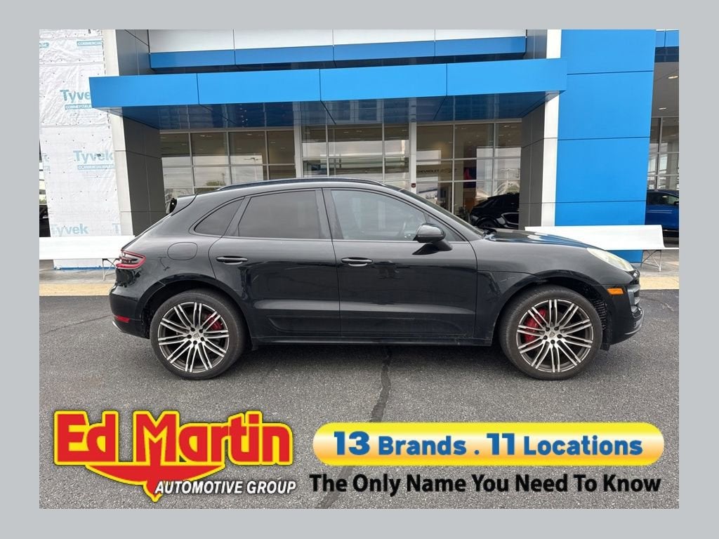 2016 Porsche Macan Turbo