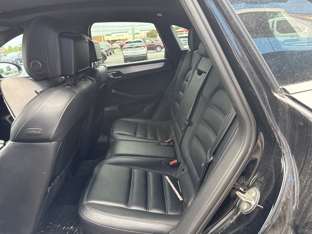 2016 Porsche Macan Turbo
