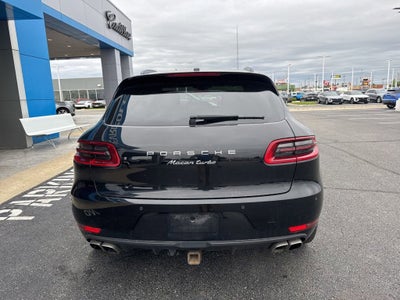 2016 Porsche Macan Turbo