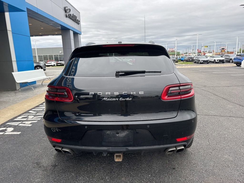 2016 Porsche Macan Turbo
