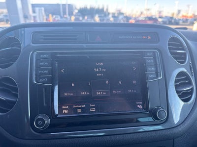 2017 Volkswagen Tiguan 2.0T Wolfsburg Edition