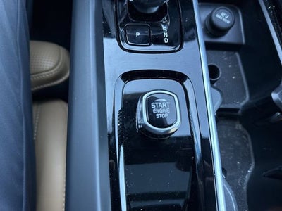 2025 Volvo XC60 Ultra